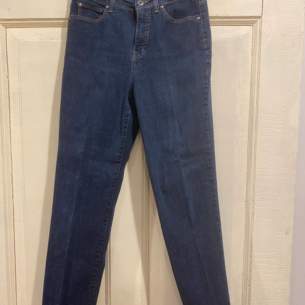 Gloria Vanderbilt jeans